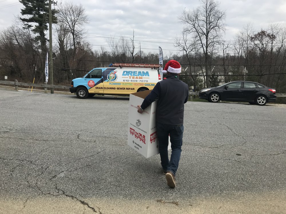 Slide of Dream Team Home Services