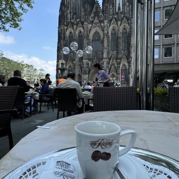 Café Reichard - Chocolatiers & Shops Near Me - Cologne, NW