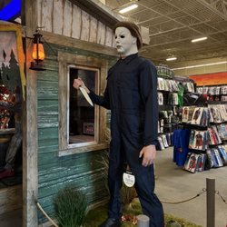 Spirit Halloween