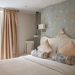 The Wychwood Inn - Room 3 of our Cotswolds Rooms