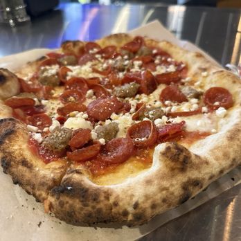 Cascadia Pizza Restaurant & Brewery - Pizza Near Me - Bellevue, Washington Cascadia Pizza Restaurant & Brewery - Pizza Near Me - Bellevue, Washington