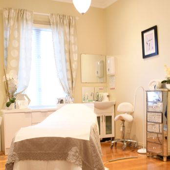 iDental - Skin Treatment room - General Dentistry Near Me - Balwyn North, VIC iDental - Skin Treatment room - General Dentistry Near Me - Balwyn North, VIC