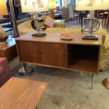 Lounge Lizard - Furniture Stores Near Me - Portland, Oregon Lounge Lizard - Furniture Stores Near Me - Portland, Oregon