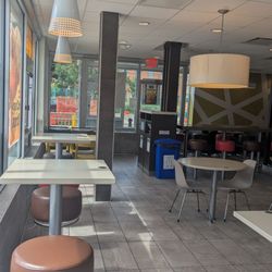 McDonald's - Dining area