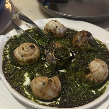 Brasserie 19 - Burgundy Escargot - French Near Me - Houston, Texas