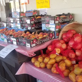 Thompson's Farm Market - Fruits & Veggies Near Me - Naches, Washington