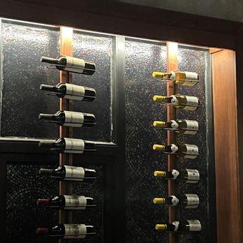 Alexander Pierce Restaurant - American Near Me - Akron, Ohio