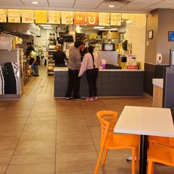 Del Taco - Counter