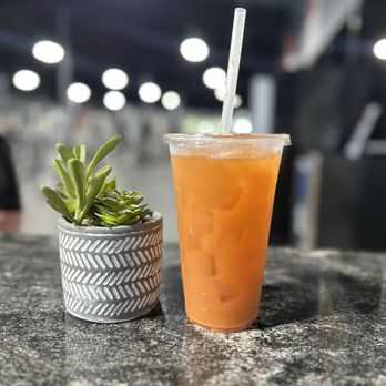Lit Nutrition - Guava Energy Refresher - Juice Bars & Smoothies Near Me - Tampa, Florida Lit Nutrition - Guava Energy Refresher - Juice Bars & Smoothies Near Me - Tampa, Florida