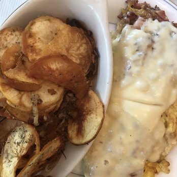 Tea Room - Desserts Near Me - Miami, Florida