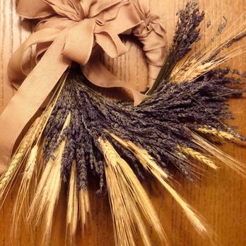 Indigo Lavender Farms - A wreath that I made at an outdoor wreath making class at Indigo Lavender Farm - Pick Your Own Farms Near Me - Imlay City, Michigan