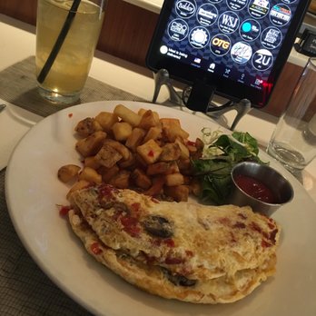Prime Tavern - Egg white omelette with mushrooms and red peppers. - New American Near Me - East Elmhurst, New York Prime Tavern - Egg white omelette with mushrooms and red peppers. - New American Near Me - East Elmhurst, New York