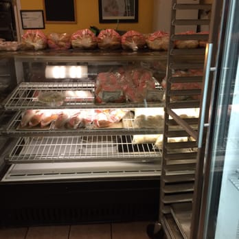 Auntie Dee's - How it is in the evening around 6pm - Bakeries Near Me - Los Angeles, California