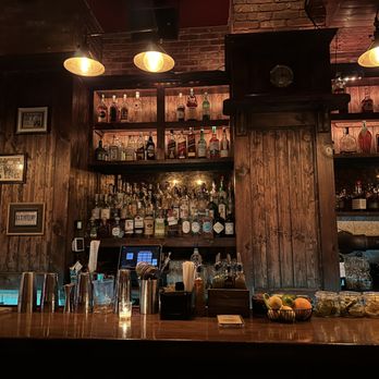 Molly Pitcher Club - Cocktail Bars Near Me - New York, New York Molly Pitcher Club - Cocktail Bars Near Me - New York, New York