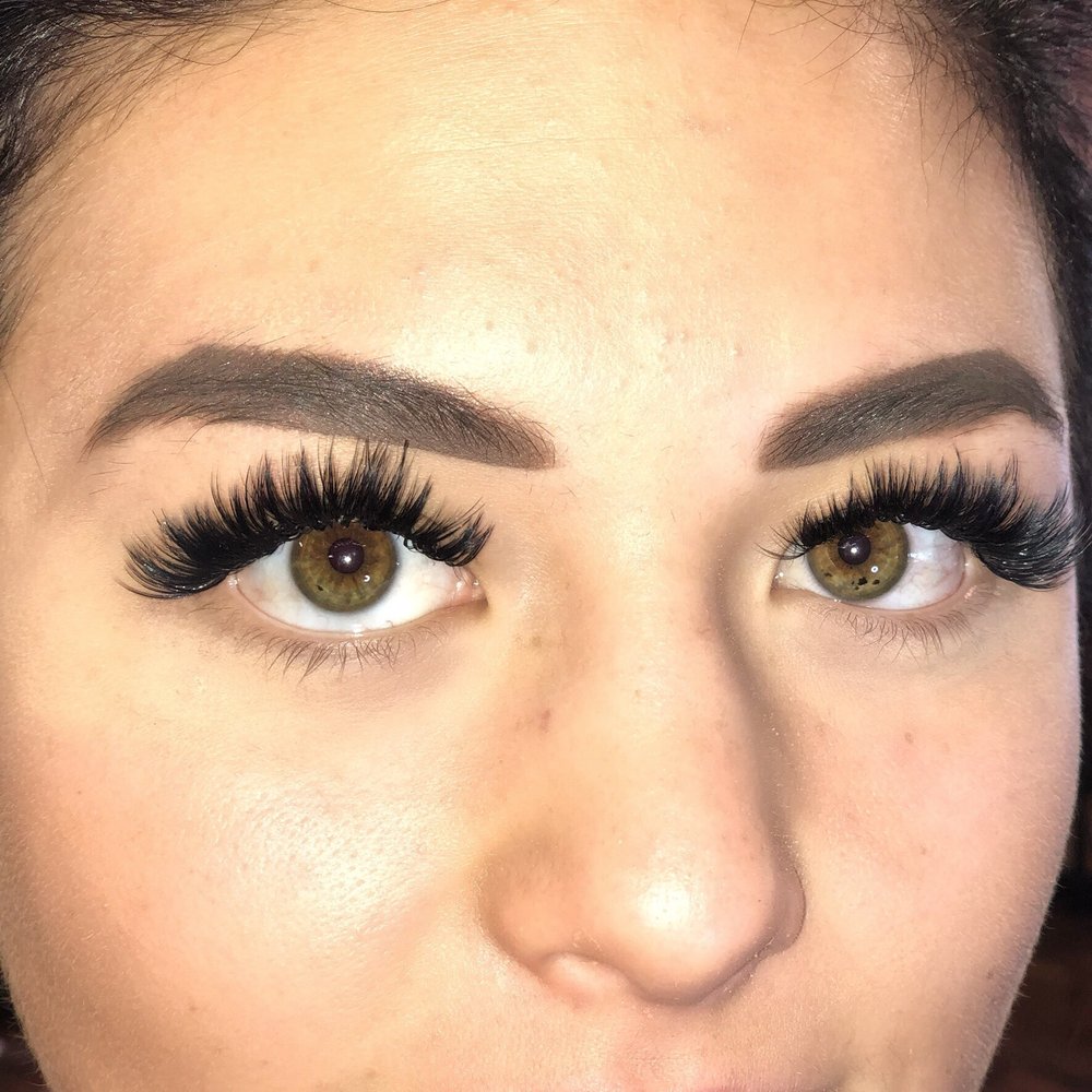 Juicy Glam Lash Logo