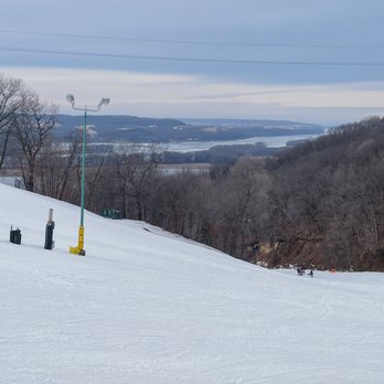 Chestnut Mountain Resort - Ski Resorts Near Me - Galena, Illinois