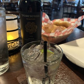 Italian Bistro - Enjoying a cocktail from their bar... - Italian Near Me - Roanoke, Texas Italian Bistro - Enjoying a cocktail from their bar... - Italian Near Me - Roanoke, Texas