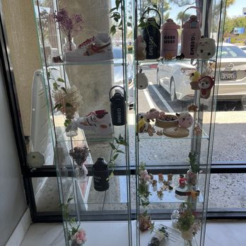 Goomo Tea Shop - Display - Bubble Tea Near Me - Walnut, California Goomo Tea Shop - Display - Bubble Tea Near Me - Walnut, California