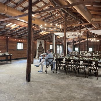Vinewood Stables by Wedgewood Weddings - Inside - Venues & Event Spaces Near Me - Newnan, Georgia Vinewood Stables by Wedgewood Weddings - Inside - Venues & Event Spaces Near Me - Newnan, Georgia