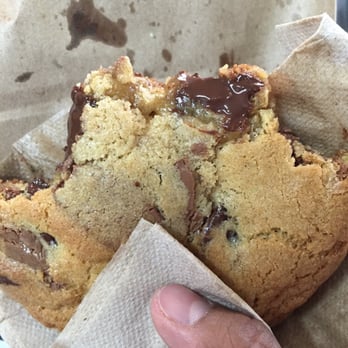 Coffee Commissary - Delicious chocolate chip cookie! - Coffee & Tea Near Me - Burbank, California