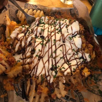 Treylor Park - Treylor Park Nachos Grande - New American Near Me - Savannah, Georgia Treylor Park - Treylor Park Nachos Grande - New American Near Me - Savannah, Georgia