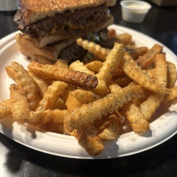 Barkhaven - BH burger and fries - Dog Parks Near Me - Orlando, Florida Barkhaven - BH burger and fries - Dog Parks Near Me - Orlando, Florida
