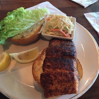 Deer Creek Grille - Blackened salmon sandwich - American Near Me - Deerfield Beach, Florida