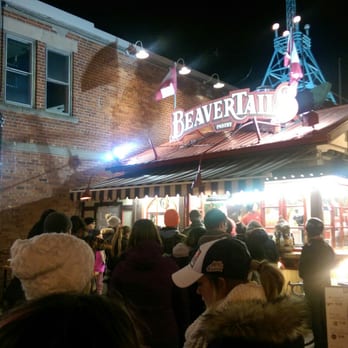BeaverTails - At night. - Desserts Near Me - Ottawa, Ontario