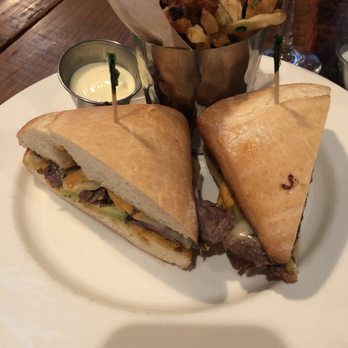 Rhodeside Grill - Skirt Steak Sandwich - American Near Me - Arlington, Virginia Rhodeside Grill - Skirt Steak Sandwich - American Near Me - Arlington, Virginia