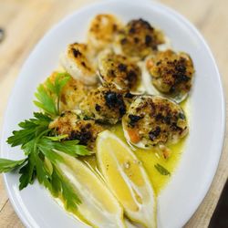 Maria Restaurant - Baked Clams