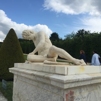 Château de Versailleo - ok I know this isn't a statue of a 70s porn star, but... - Landmarks & Historical Buildings Near Me - Versailles, 78