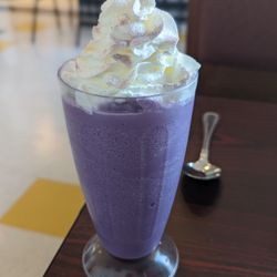 M.A.’s Filipino Cuisine Restaurant - Ube shake