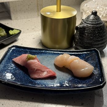 Takaramono Sushi - Bluefin tuna belly nigiri and scallop nigiri - Sushi Bars Near Me - San Diego, California
