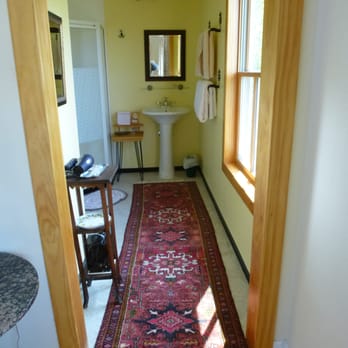 Autrain Lake Bed and Breakfast - Bed & Breakfast Near Me - Au Train, Michigan