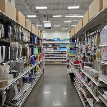 Michaels - Nices. - Arts & Crafts Near Me - Redlands, California