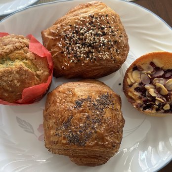 Petit Pierre Bakery - Bakeries Near Me - Seattle, Washington