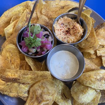 Boat Drinks - Chips & Dip - Cocktail Bars Near Me - St. Augustine, Florida