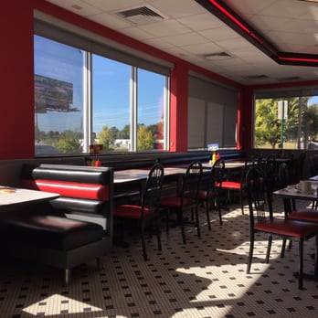 Steak ’n Shake - Cozy - Fast Food Near Me - Tallahassee, Florida Steak ’n Shake - Cozy - Fast Food Near Me - Tallahassee, Florida