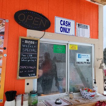 Arias Taqueria - They accept cash, Venmo and Cash App per the employee - Food Trucks Near Me - Angel Fire, New Mexico