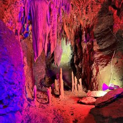 Crystal Grottoes Caverns