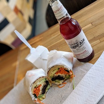 Soulwich - Paneer Fig and Pomegranate Ginger Ale - Asian Fusion Near Me - Evanston, Illinois Soulwich - Paneer Fig and Pomegranate Ginger Ale - Asian Fusion Near Me - Evanston, Illinois