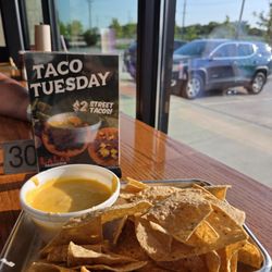 LaLa's Taqueria