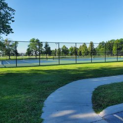 Cachey park - Entrance looking at tennis courts