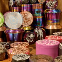 Sunflower Glass Company - Sunflower makes the best grinders.