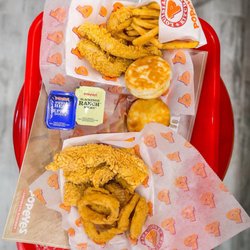 Popeyes Louisiana Kitchen - Fried Chicken