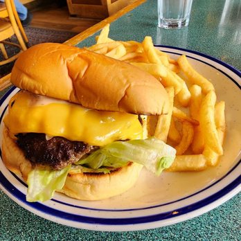 Buck's - Smashburger - American Near Me - Woodside, California