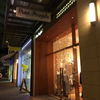 Free People - Even the exterior of the store is cute!!! - Women's Clothing Near Me - Scottsdale, Arizona