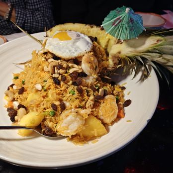 Local Cafe - Pineapple shrimp fried rice - Chinese Near Me - Fremont, California
