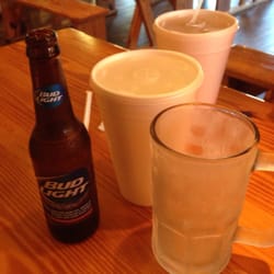 Stone E Cabin - Large drinks and cold mugs