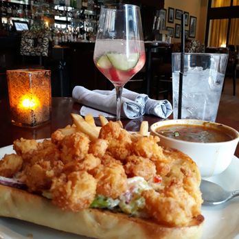 McCormick & Schmick's Seafood & Steaks - Po Boy lunch special - Seafood Near Me - Indianapolis, Indiana